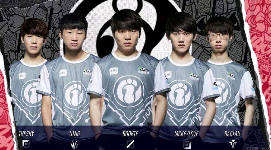 目前总场数999，Faker将在24日的T1 vs KT迎来第1000场