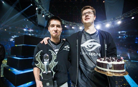 【快讯】游戏市场持续火热，LOL成最吸金端游