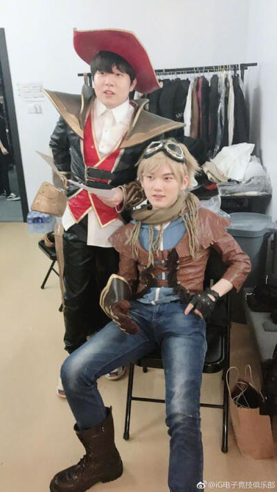 我丈夫真棒！ Viper 滑板鞋自由输出徐秀耀虎很难击败 Hanwha Life Esports 夺回一座城市